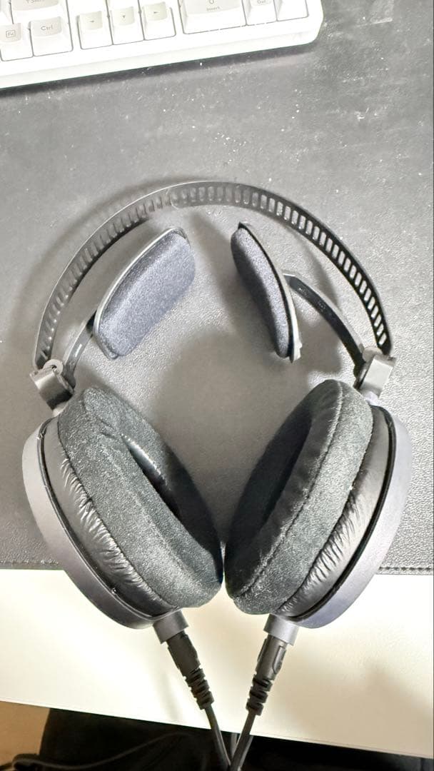 ヘッドホン Audio-technica ATH-R70x