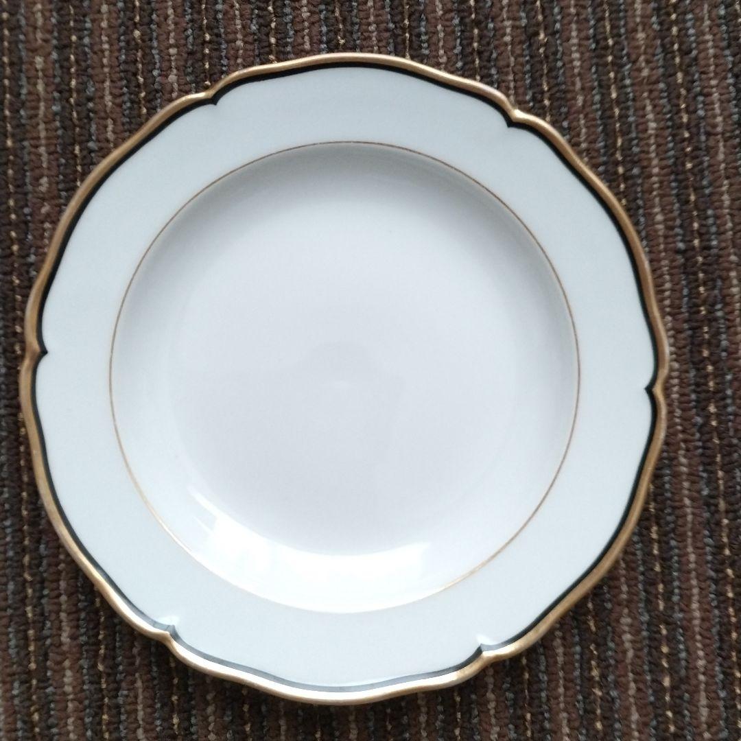 ドイツ　KPM　ベルリン王立磁器製陶所　花リム　金彩濃紺ライン　ケーキ皿２枚