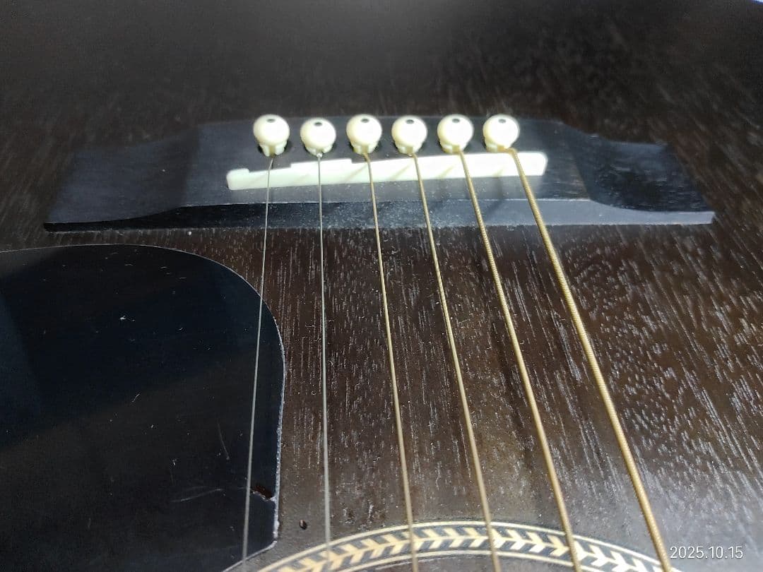 S.YAIRIのオールマホガニーアコースティックギターYF-04BL美品です。