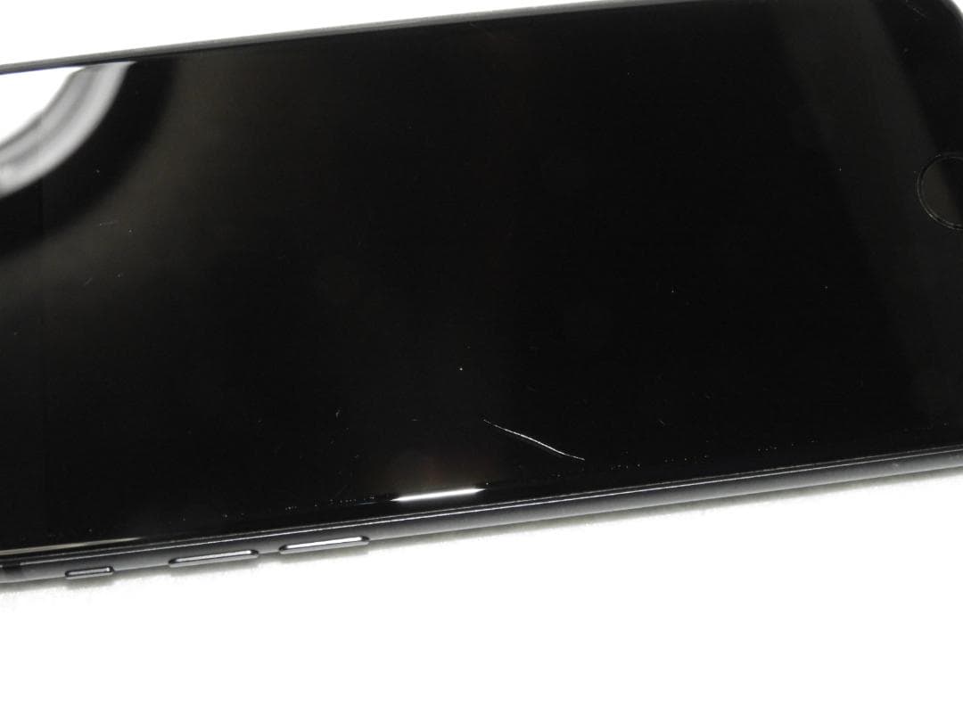 iPhone8 64GB A1906 MQ782J/A SIMフリー