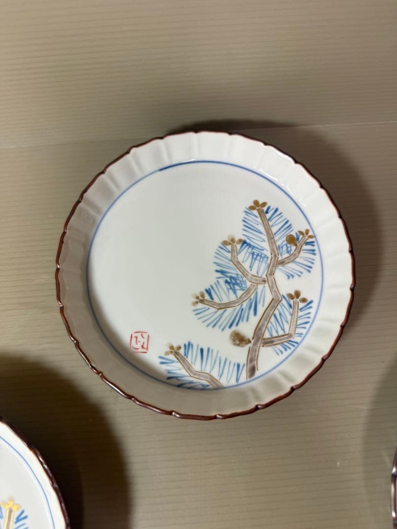 2929 有田焼　松文皿　5客　未使用