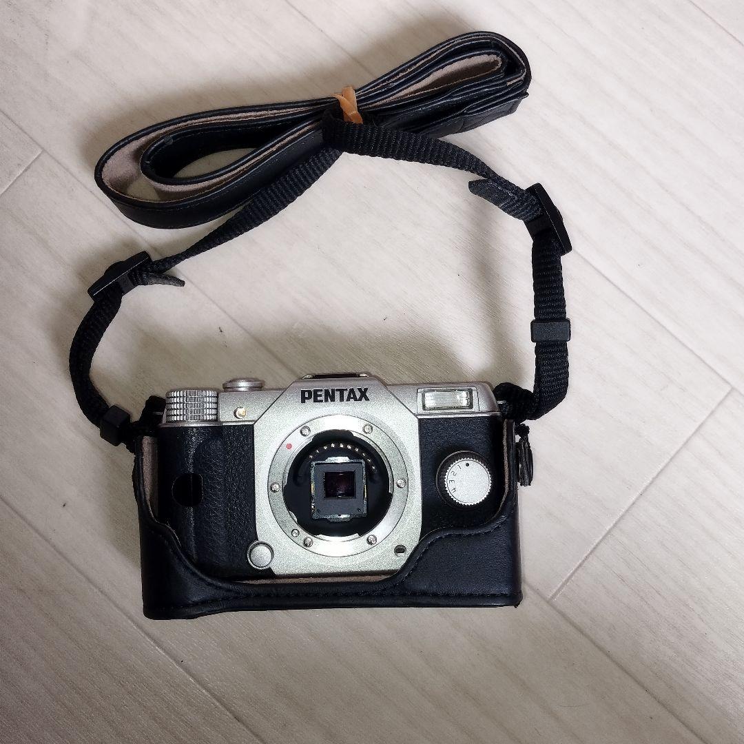 PENTAX ペンタックス ミラーレス一眼 Q10 ボディ シルバー
