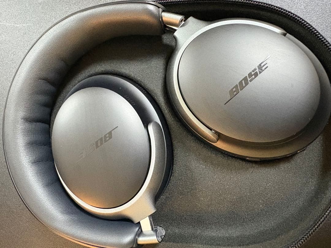 Bose QuietComfort Ultra ワイヤレスヘッドホン　極美品