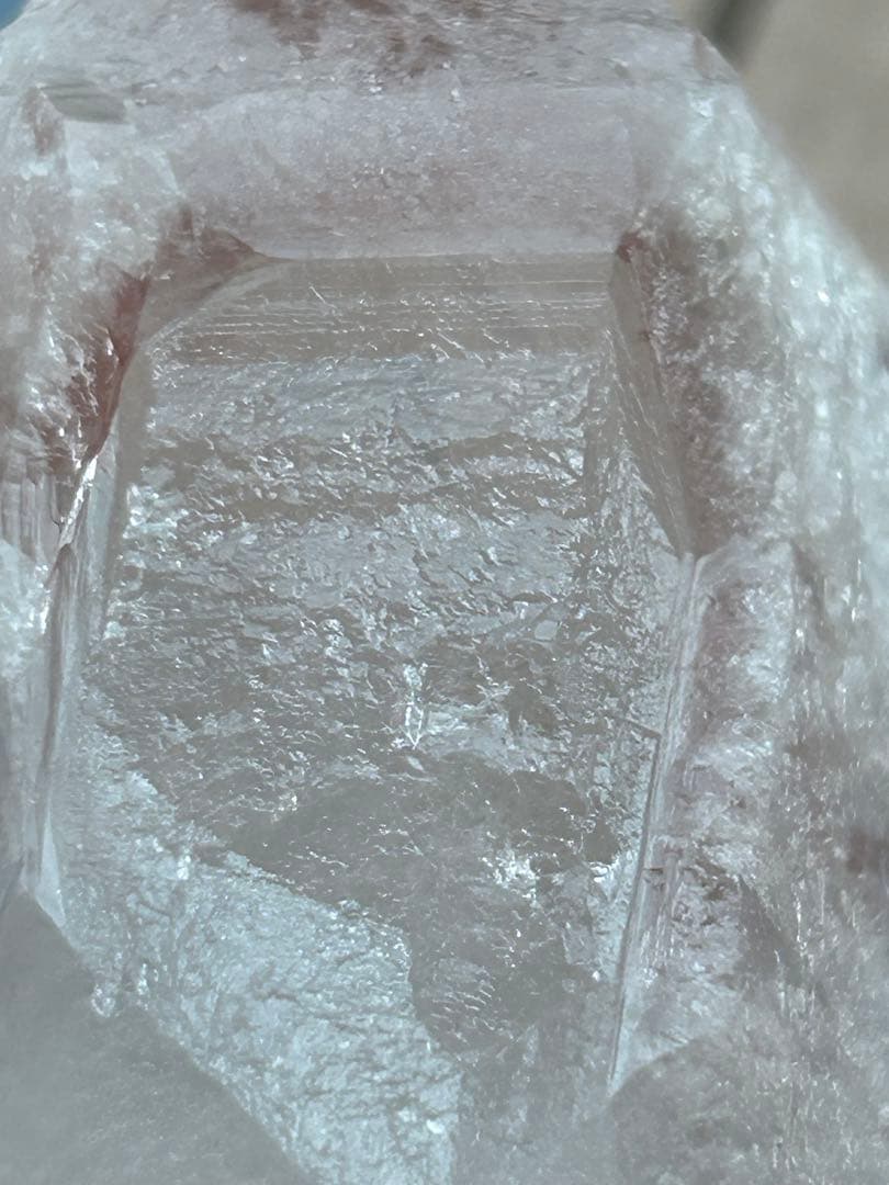 ピンクドリームシルクレムリアン　ブラジル産　 天然石　置物