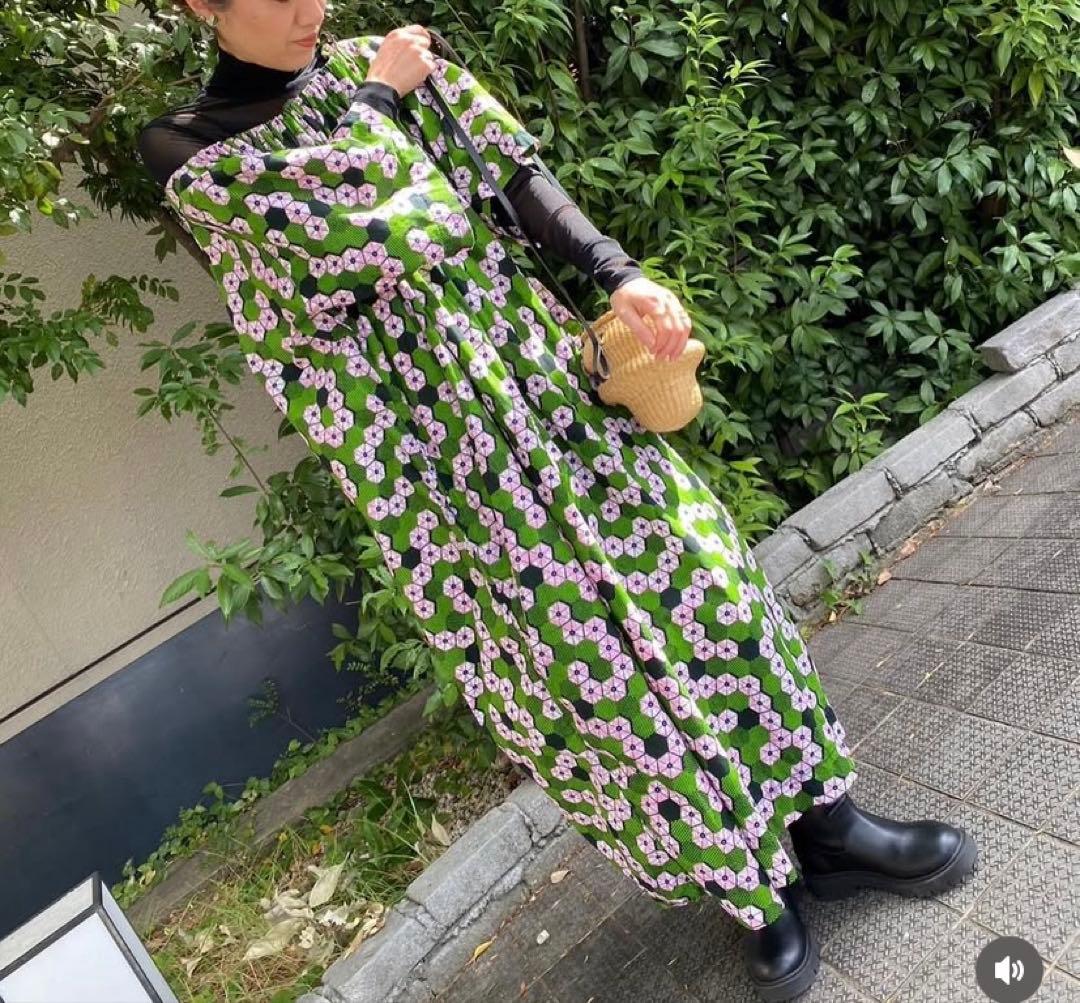 本日値下げ‼️INES BRESSAND❤️イネスブレッサンド　ウェーブバッグ