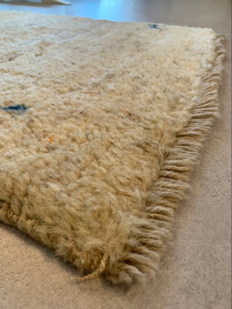 【週末値下げ中　美品】ラグ　ギャッペ　玄関　寝室