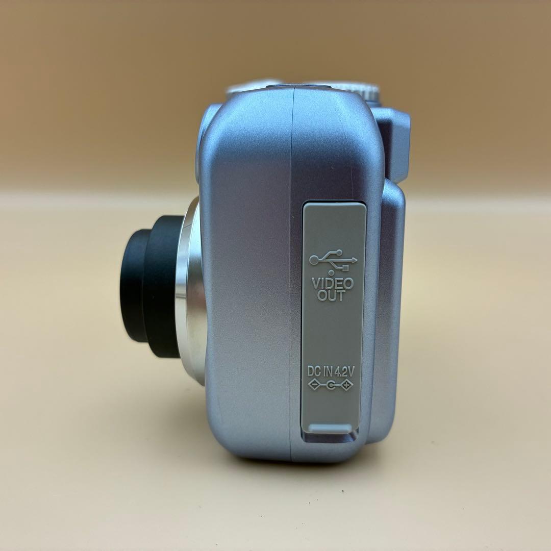 希少・美品★ Nikon COOLPIX 2100 単3電池 Y2Kレトロ