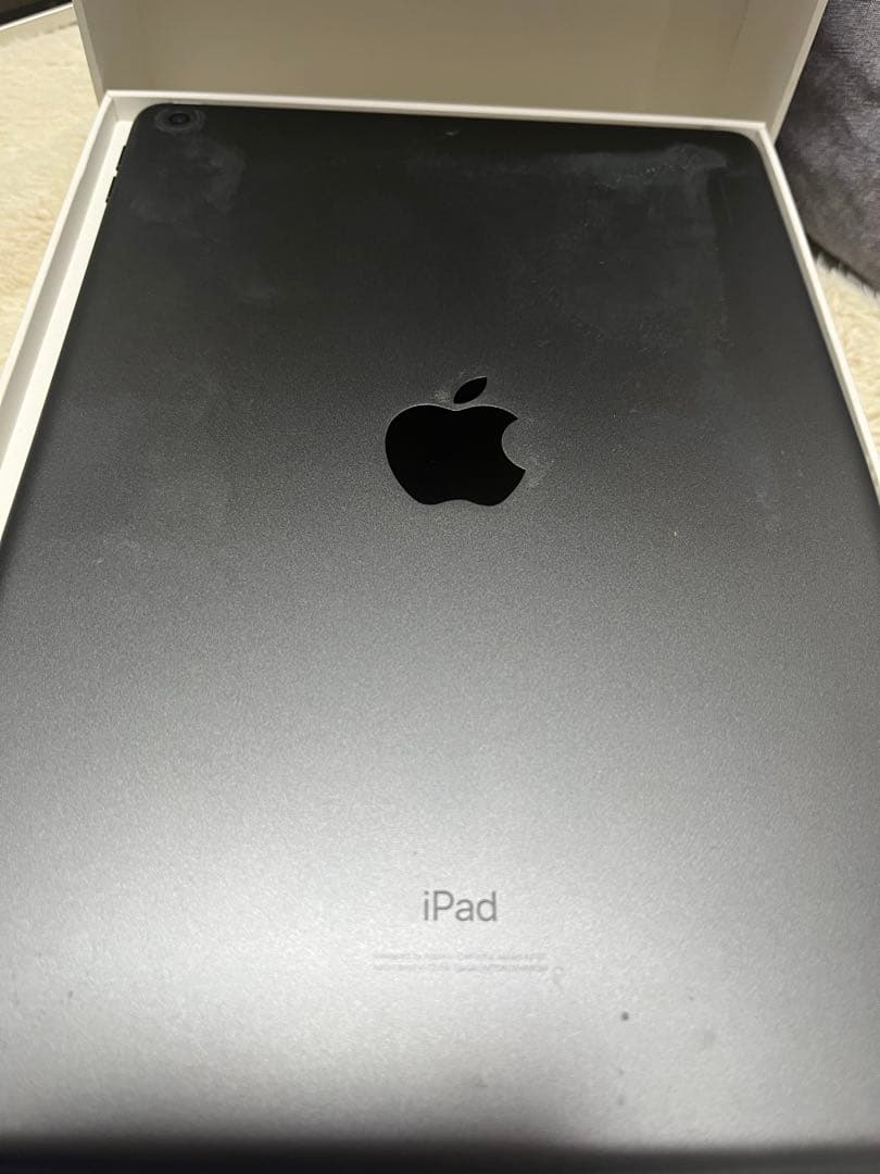 iPad 本体 スペースグレー(第7世代)