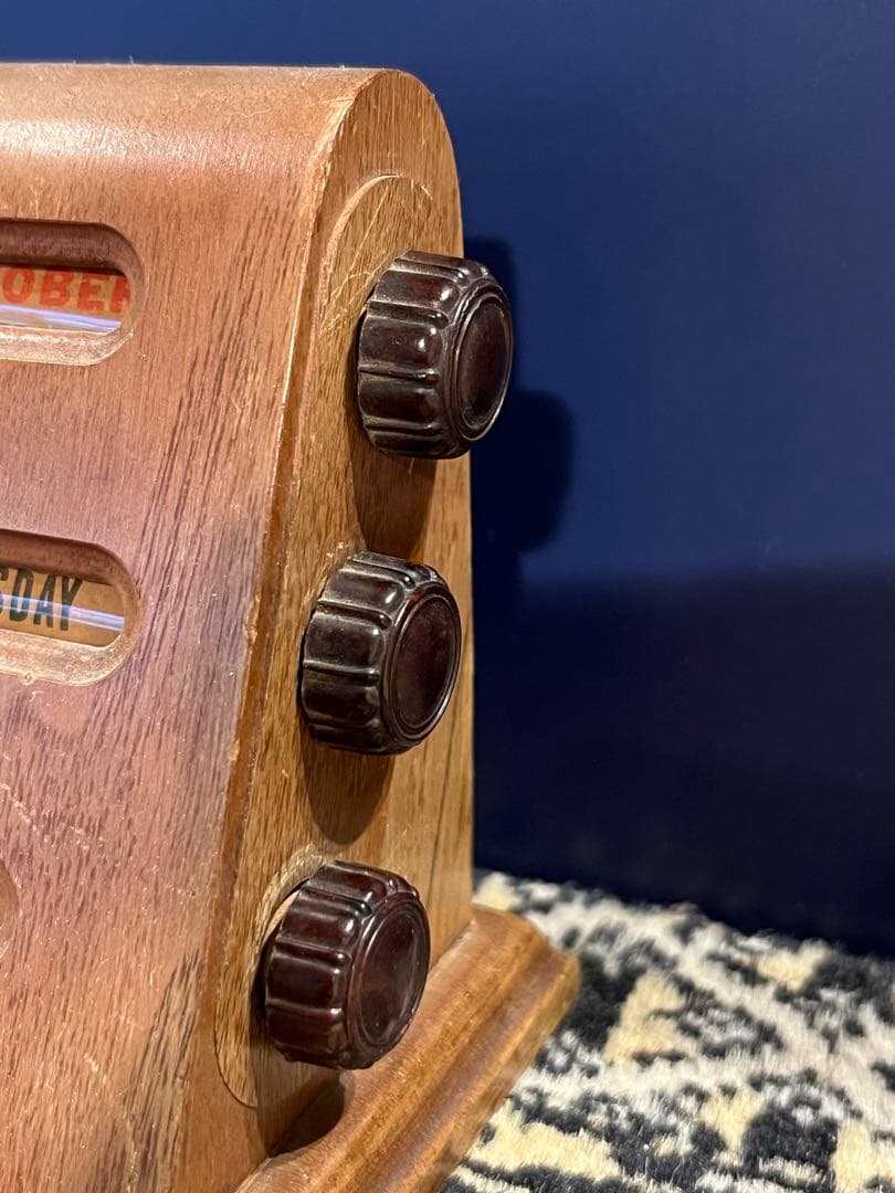 【週末お値下げ】木製卓上カレンダー アンティーク コレクション 希少品