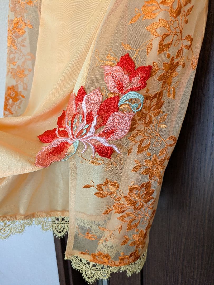 【美品2点】サルート⭐キャミソールとスリップの2点セット⭐同シリーズ色違いあり