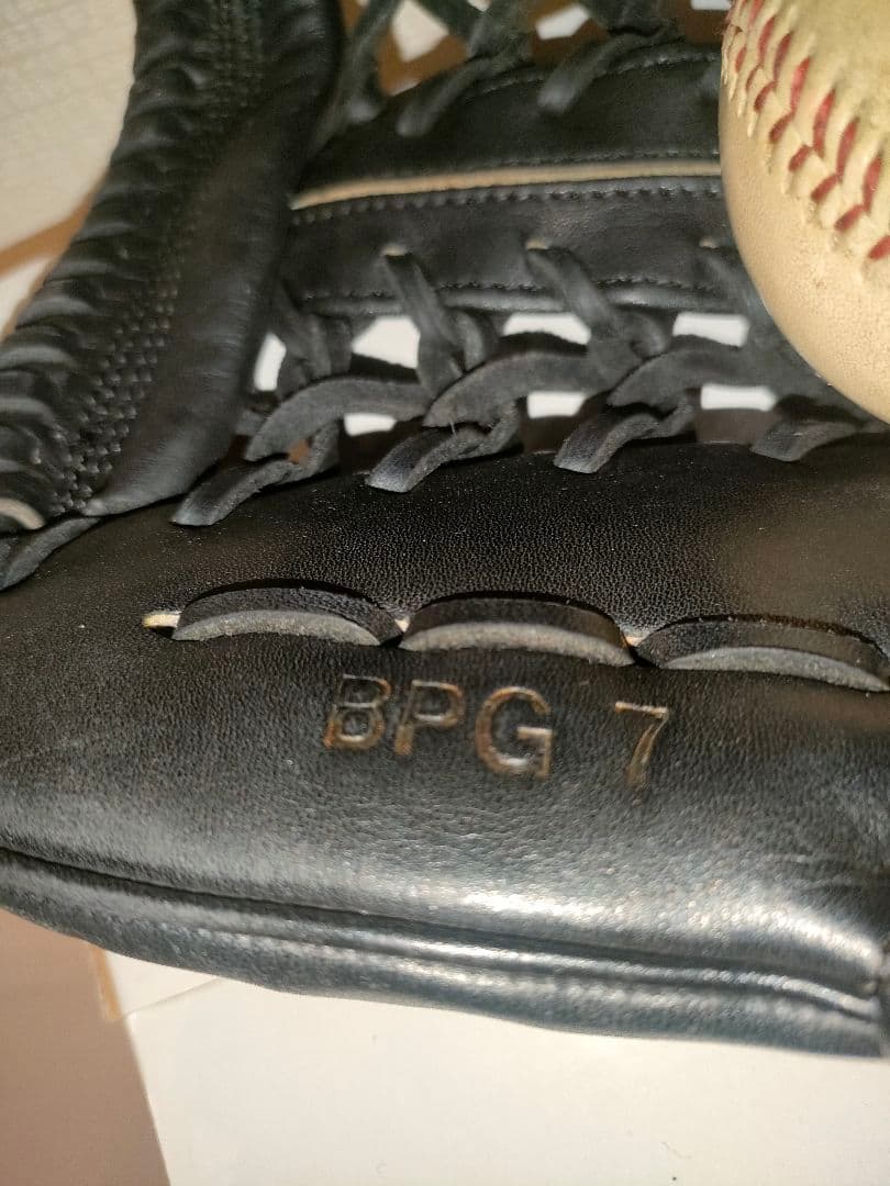 硬式用グローブ