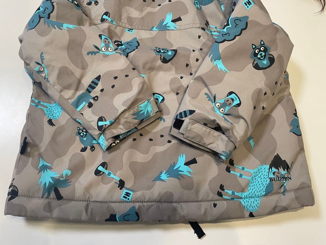 美品 BURTON スノーウェア 上下セット 3T 100cm