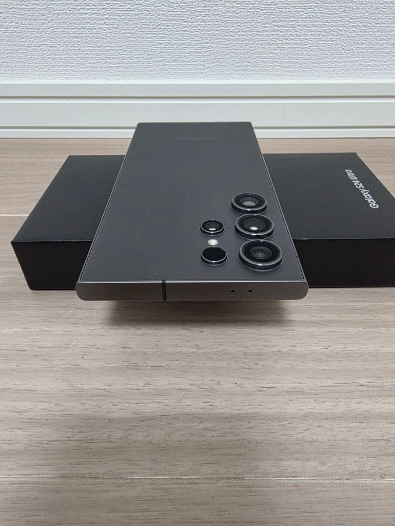 Samsung Galaxy S24 Ultra 本体　SIMフリー版