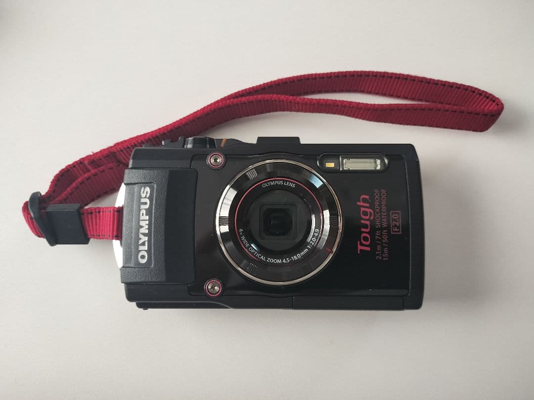 OLYMPUS Tough-4 コンパクトデジタルカメラ