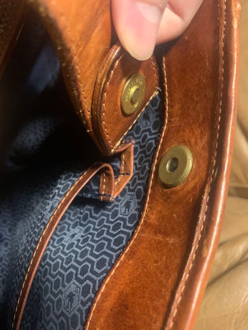 sot ソット プエブロレザー　フラップブリーフトートバッグ　キャメル