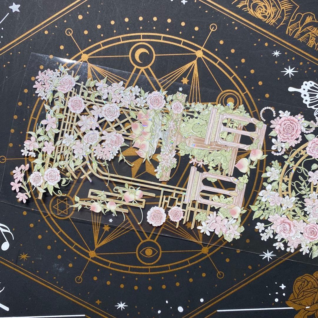 【9205】海外　マステ　中古巻　貝殻光マスキングテープガーデン　お花　残量多め