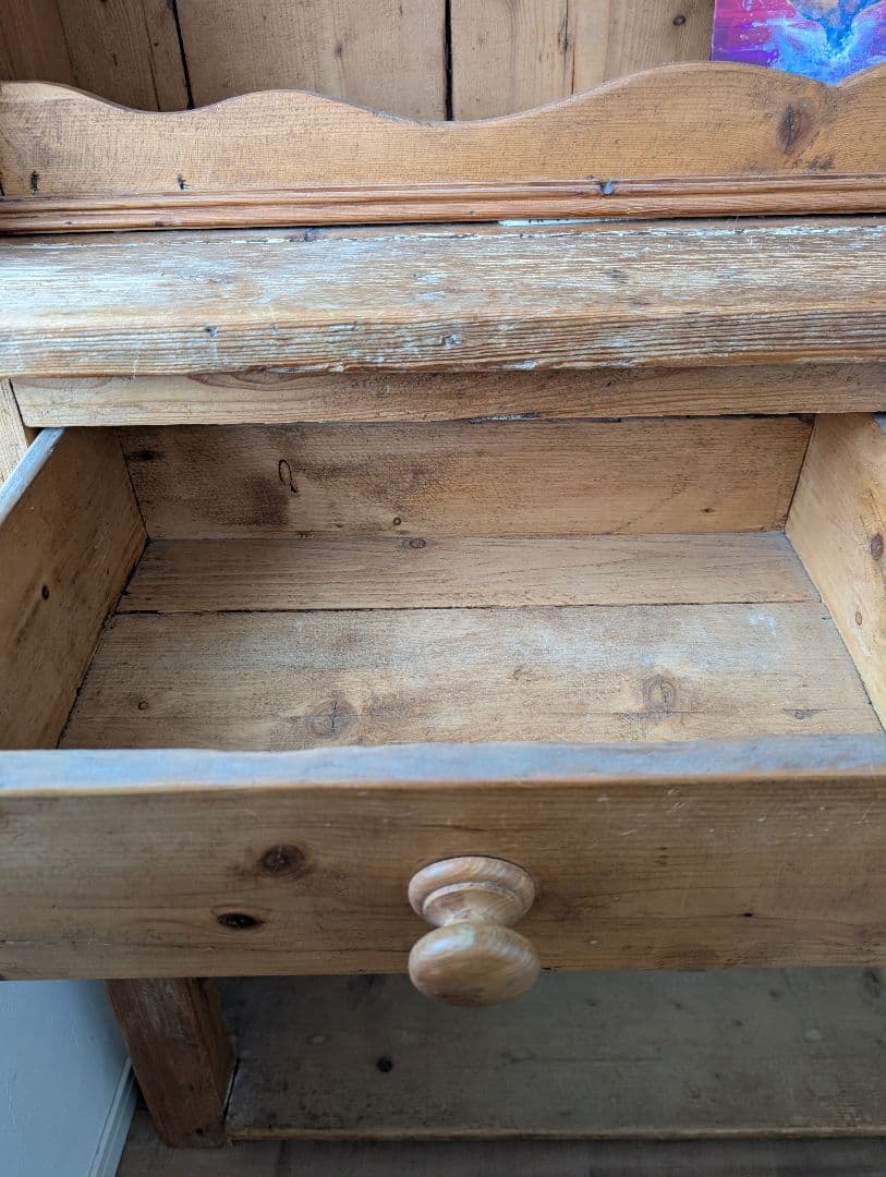 アンティークパインカップボード