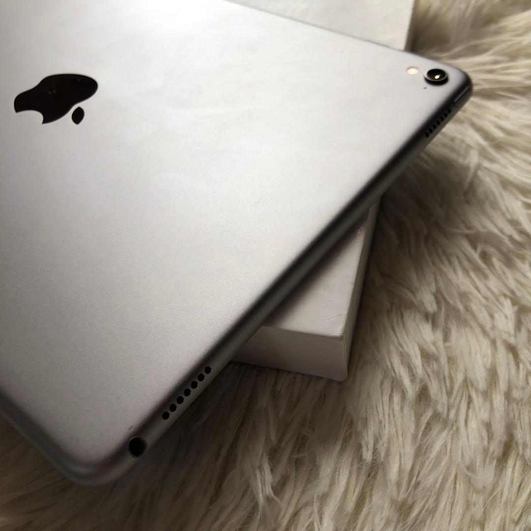 【完動品】iPad Pro 9.7 128GB 【すぐ発送】