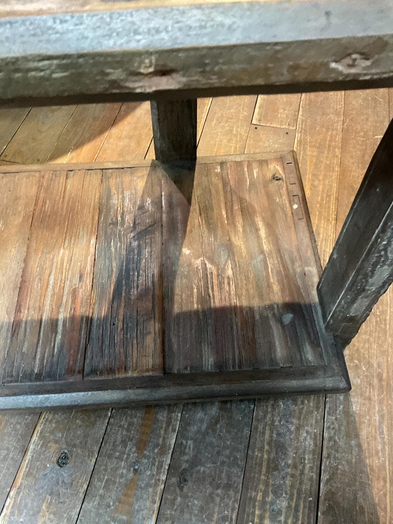 アジアン家具 飾り棚 木製 無垢材 ビンテージ　レトロ ウッドラック