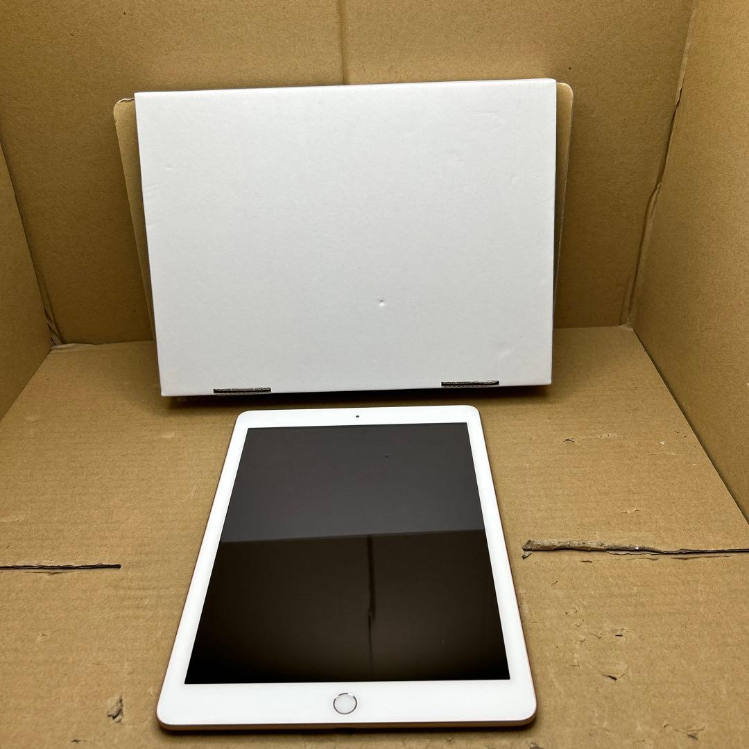 Apple iPad 第6世代　WIFI 32GB ゴールド