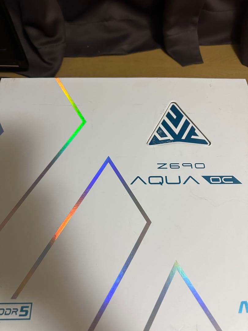 限定500台生産 Z690 AQUA OC マザーボード ATX 中古