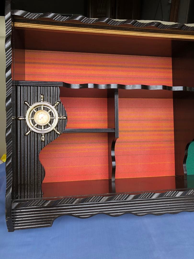 リビングボード　レトロ キャビネット　ガラス戸 アンティーク家具