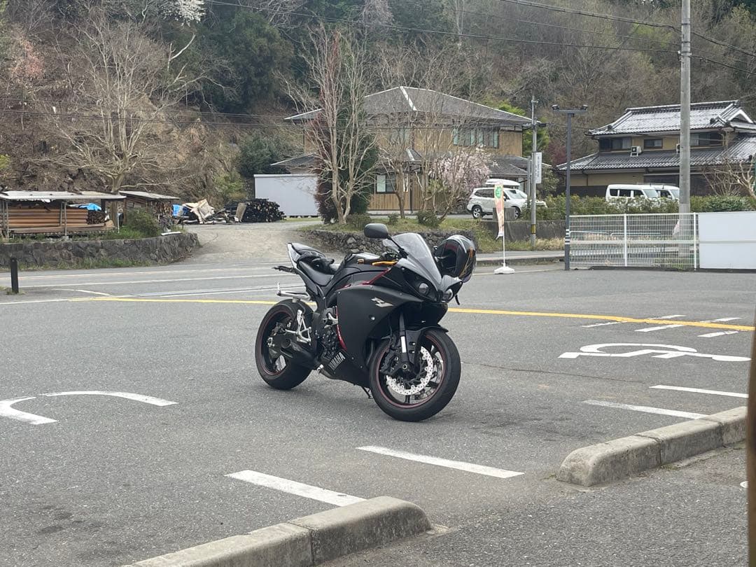YZF-R1 VooDoo マフラー