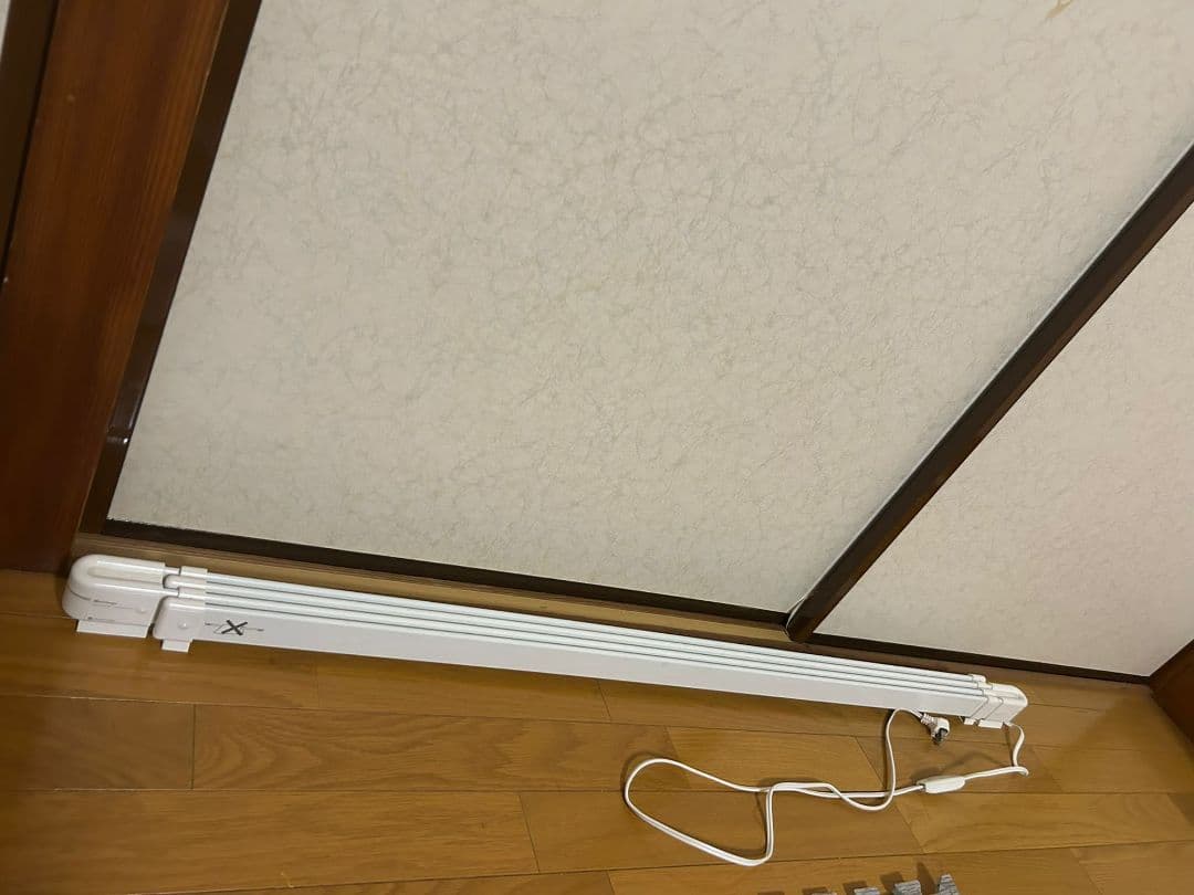 ウインドーラジエーター120cm～190cm 伸縮タイプ