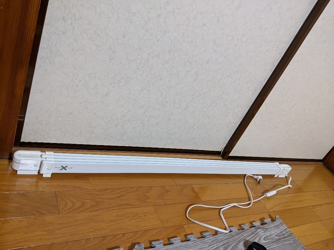 ウインドーラジエーター120cm～190cm 伸縮タイプ