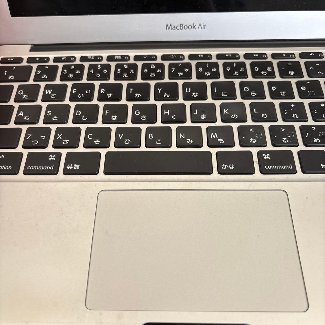 MacBook Air 11インチ 動作品 充電器付