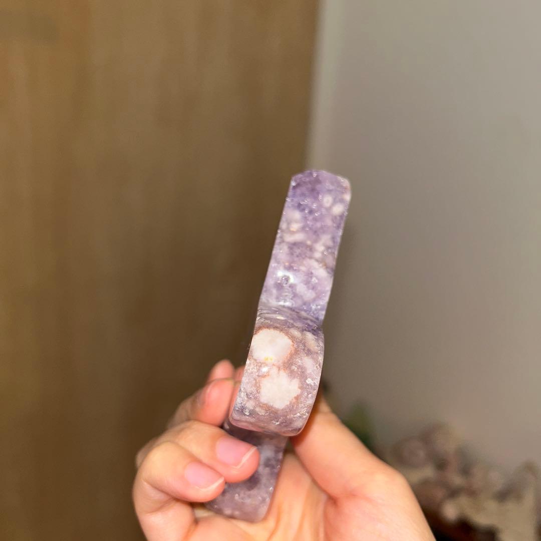 ハイグレード AAA商品 ピンクアメジスト 蝶々 天然石 結晶