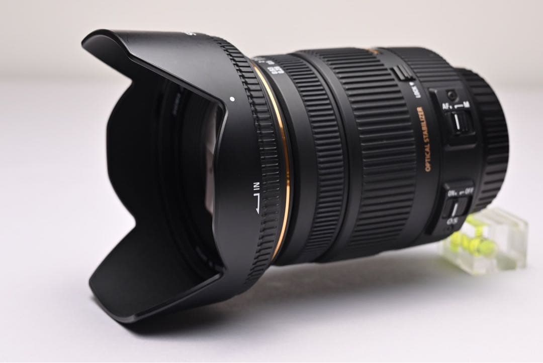 17-50mm F2.8 EX DC OS HSM カメラレンズ　シグマ