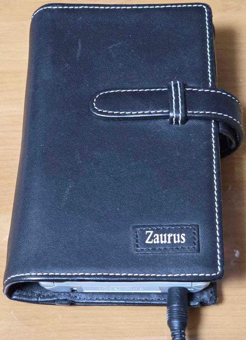 完動品 Zaurus MI-E25DC＋液晶保護フィルム＋PC通信ケーブル