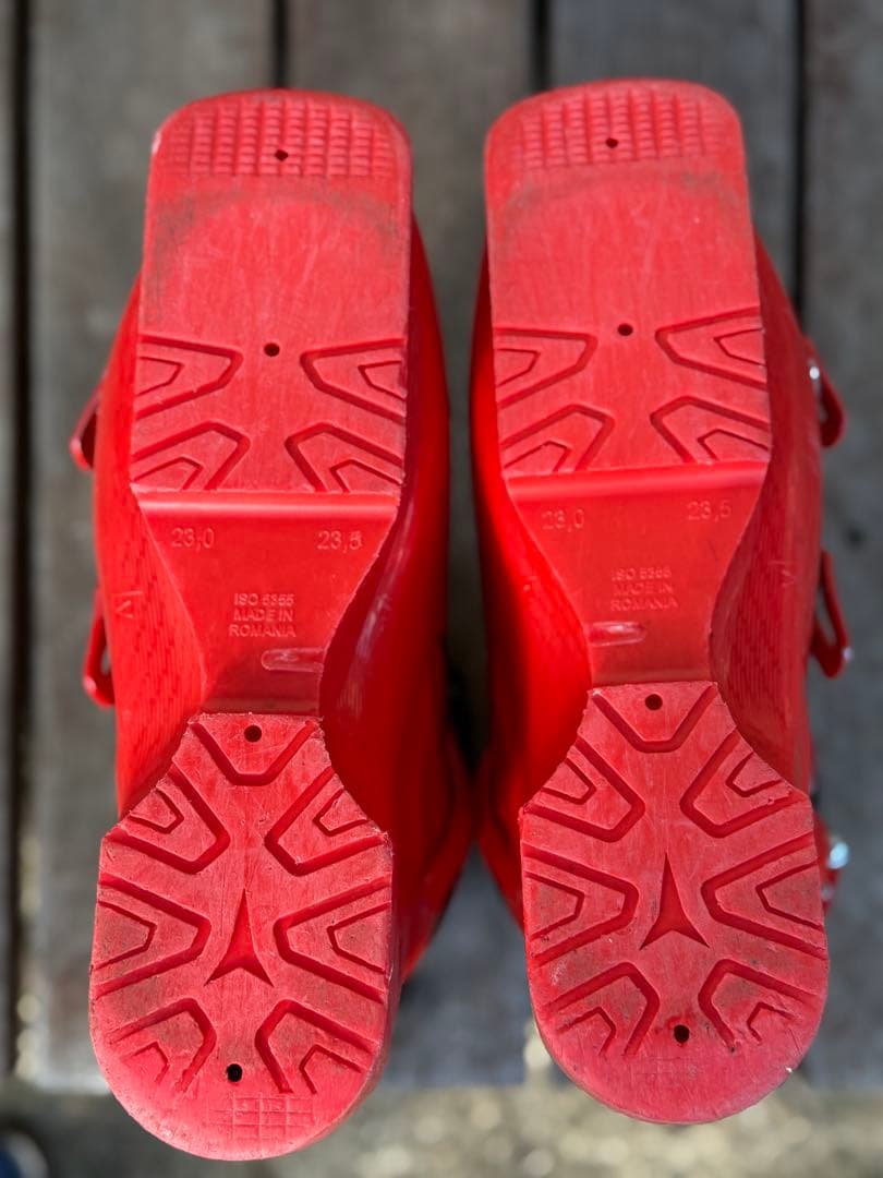 アトミック レッドスター クラブスポーツ2019 LC70 23.0-23.5