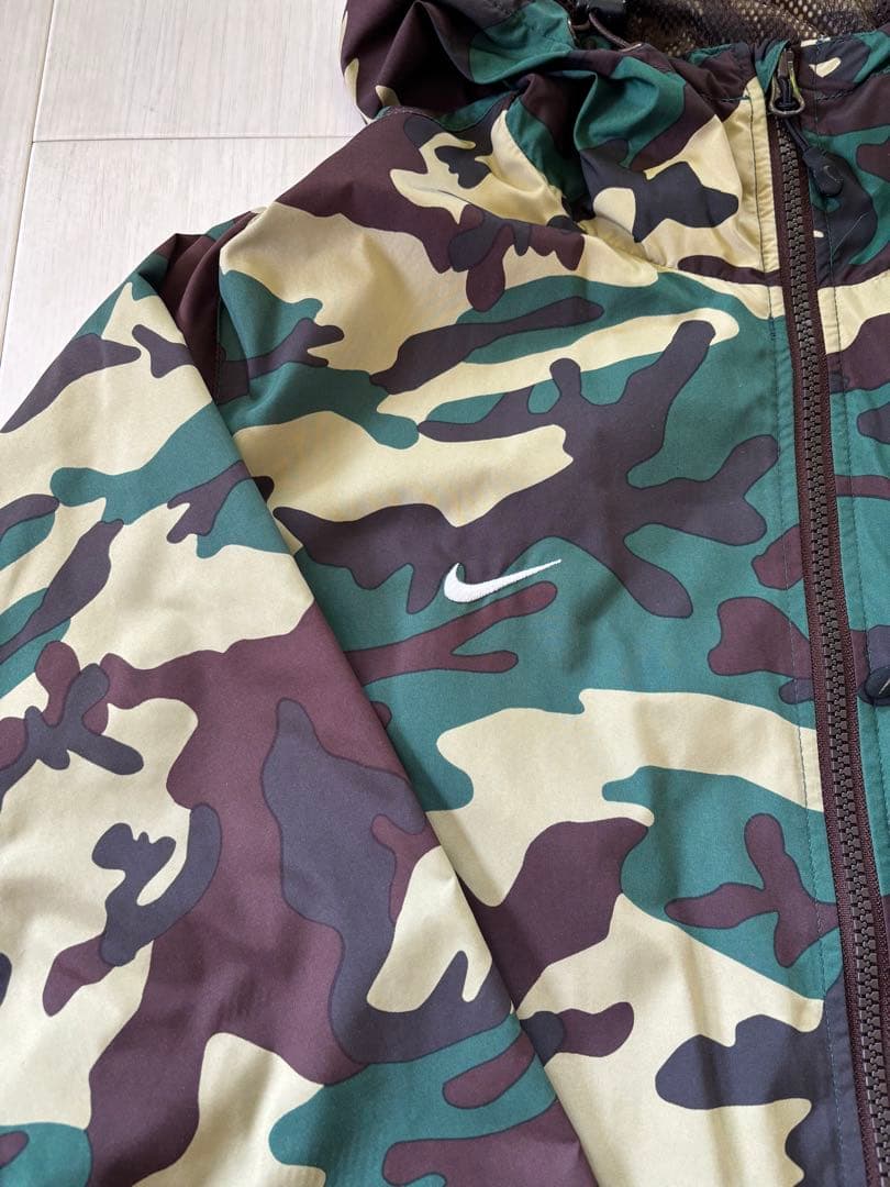 F.C.R.B. NIKE ブリストル　カモフラ　パーカー　Mサイズ
