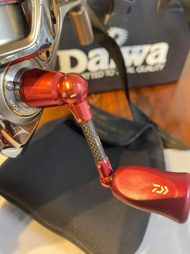 ダイワ06トーナメントＺ2500ＬＢ