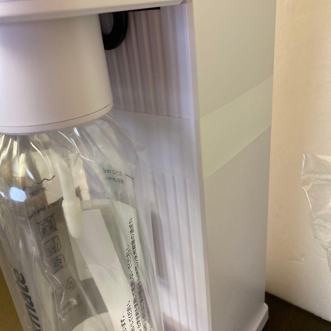 ドリンクメイト 炭酸水メーカー DRM1012 ホワイト 予備ガス ボトル 付属