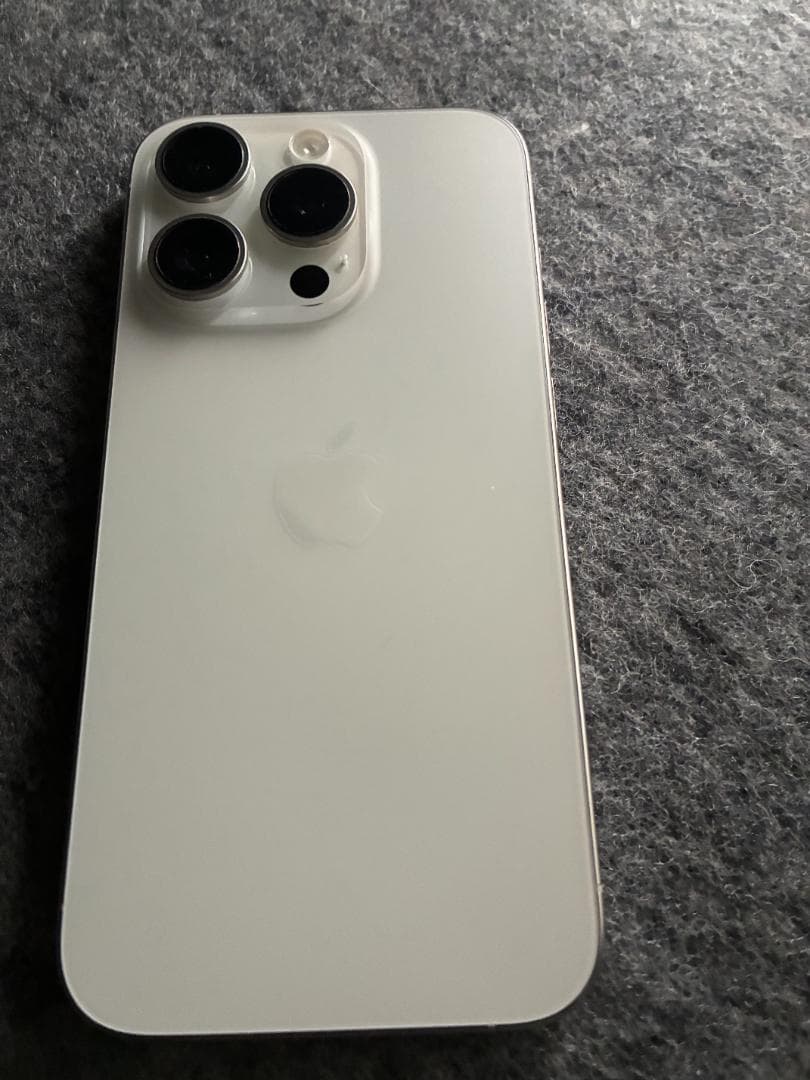 iPhone 15 Pro 128GB SIMフリー