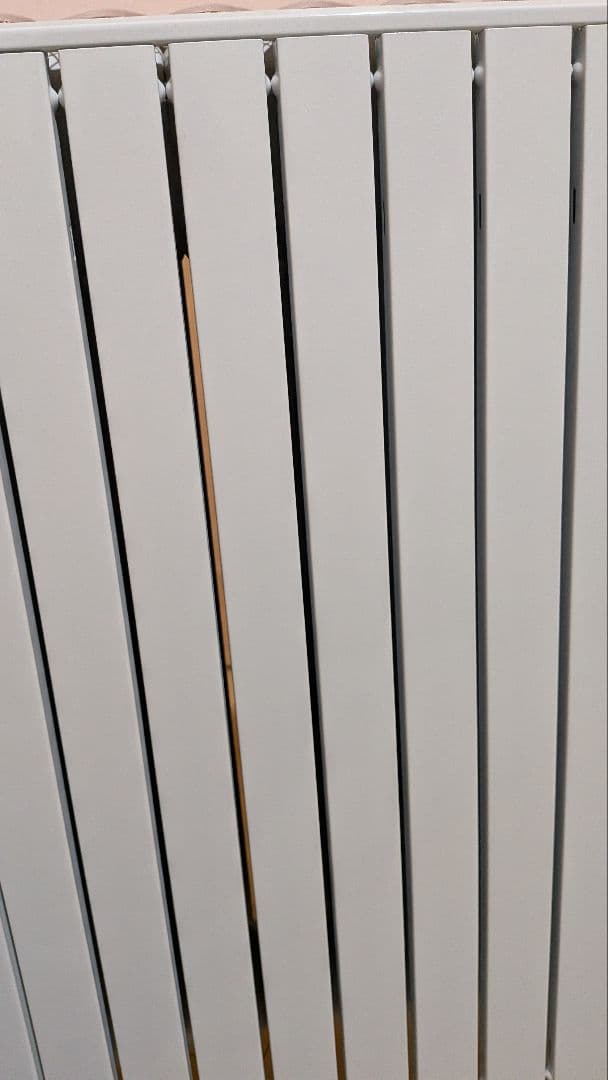 デロンギ 　ワンシーズンのみ使用　オイルヒーター 【RHJ75V0915-PK】