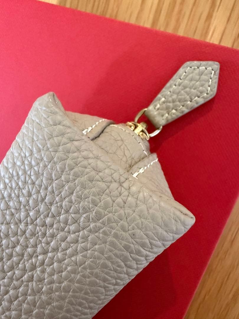 美品❤︎BONAVENTURA ペンケース シュリンクレザー グレージュ