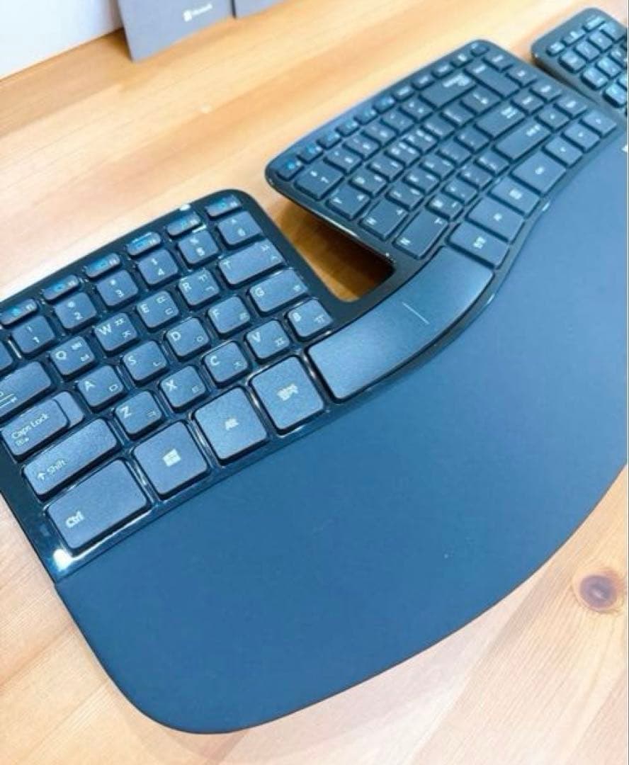 最終値下げ　韓国語キーボード　エルゴノミック キーボードマウス テンキー セット