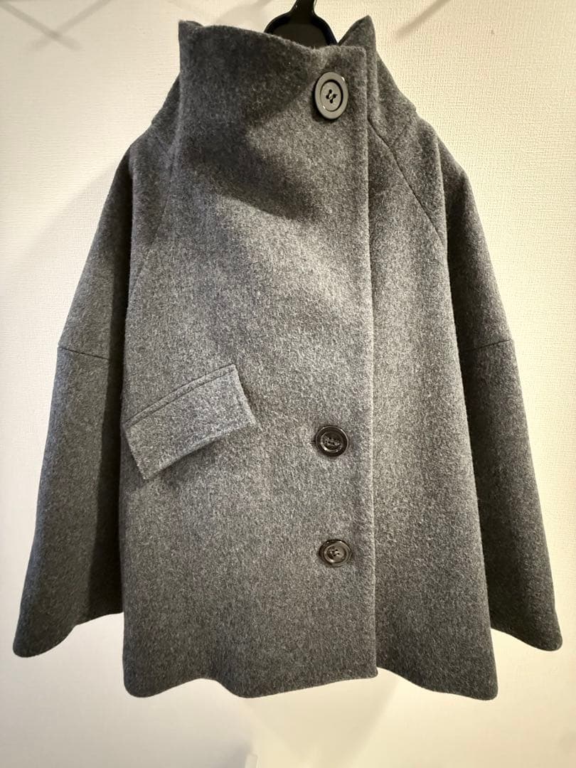 美品★ヴェロフォンナ×アキロンさんコラボ　スタンドカラーコート　チャコールグレー