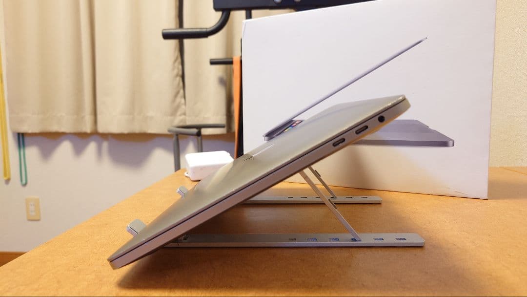 Apple MacBook Pro 2020 512GB スペースグレー