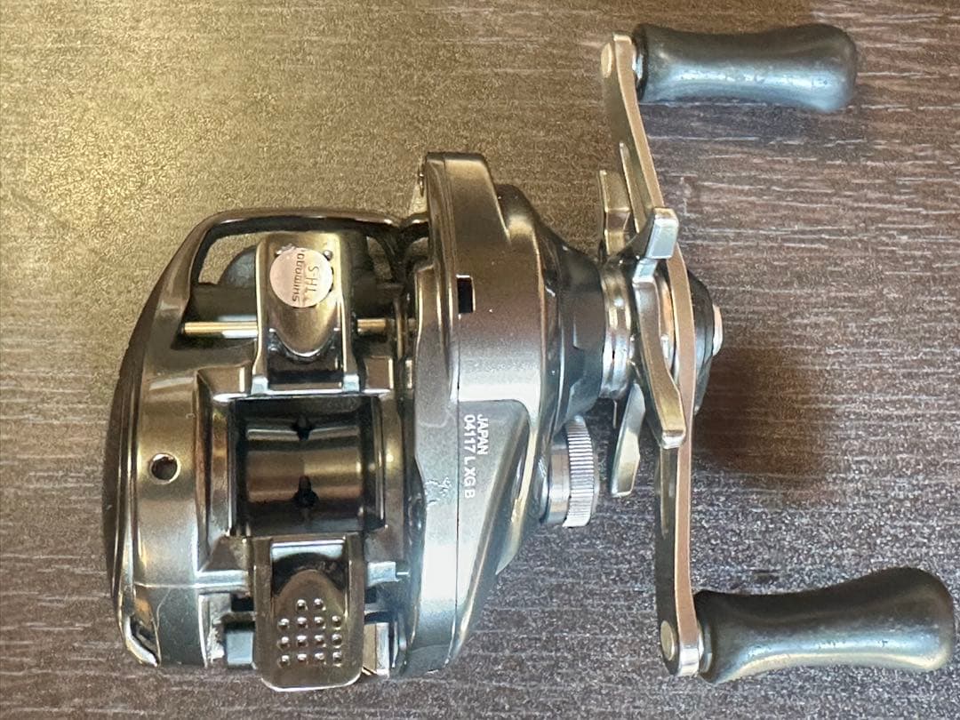 シマノ　2020 メタニウム　XG 左巻き　ベイトリール