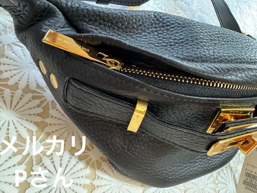 未使用　シータパランティカ　ボディバッグ　ウエストポーチ ブラック