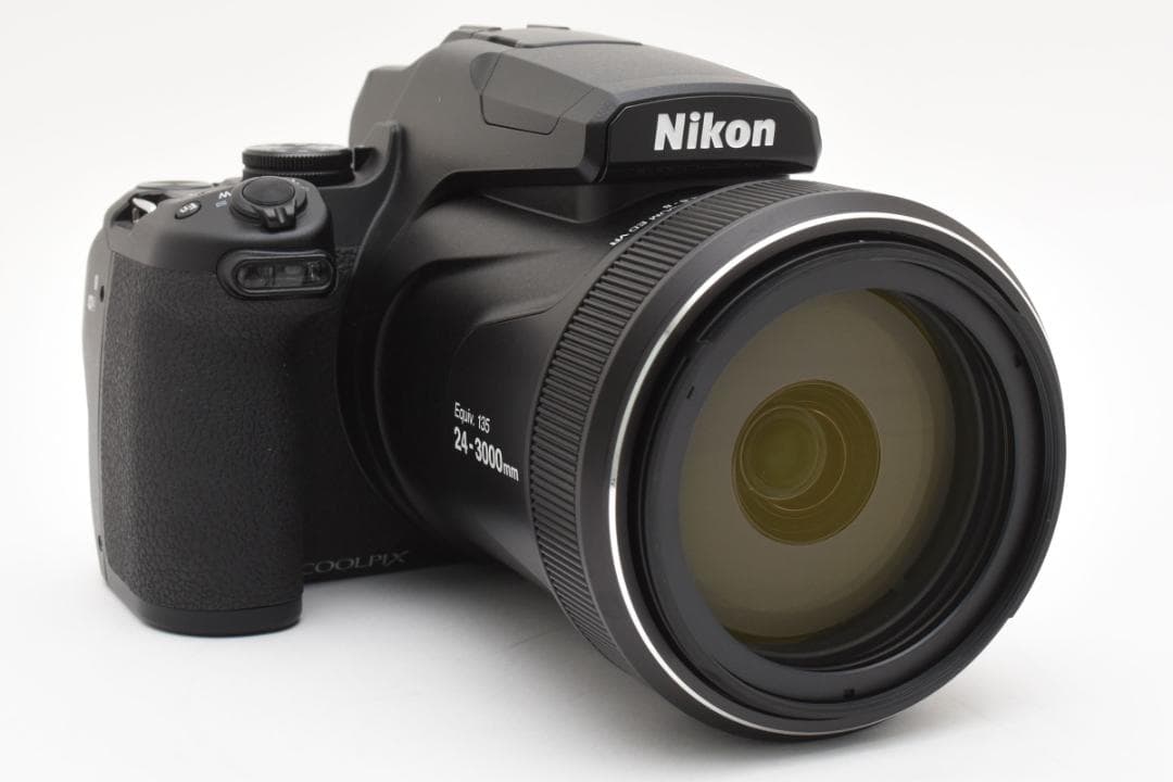 Nikon coolpix p1000 ニコン クールピクス デジカメ