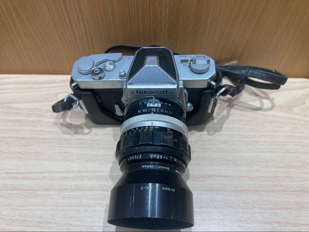 Nikon Nikomat + AI Nikkor 85mm f/1.8 一眼