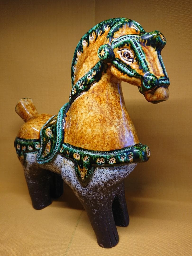 【美品】ウマ　馬　陶器　イタリア　置物　インテリア　工芸品　美術品　A3393