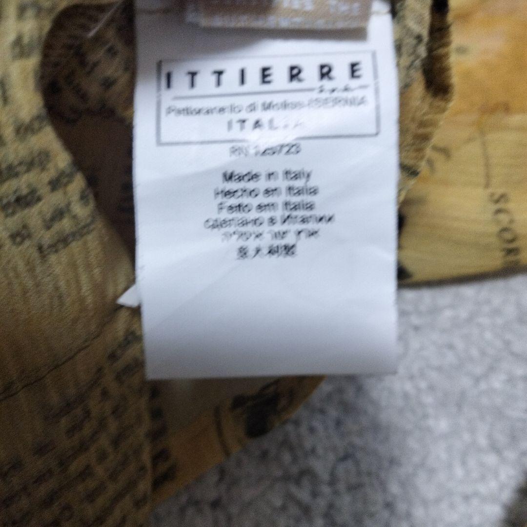 ジョン・ガリアーノ　ニュースペーパー柄シャツ