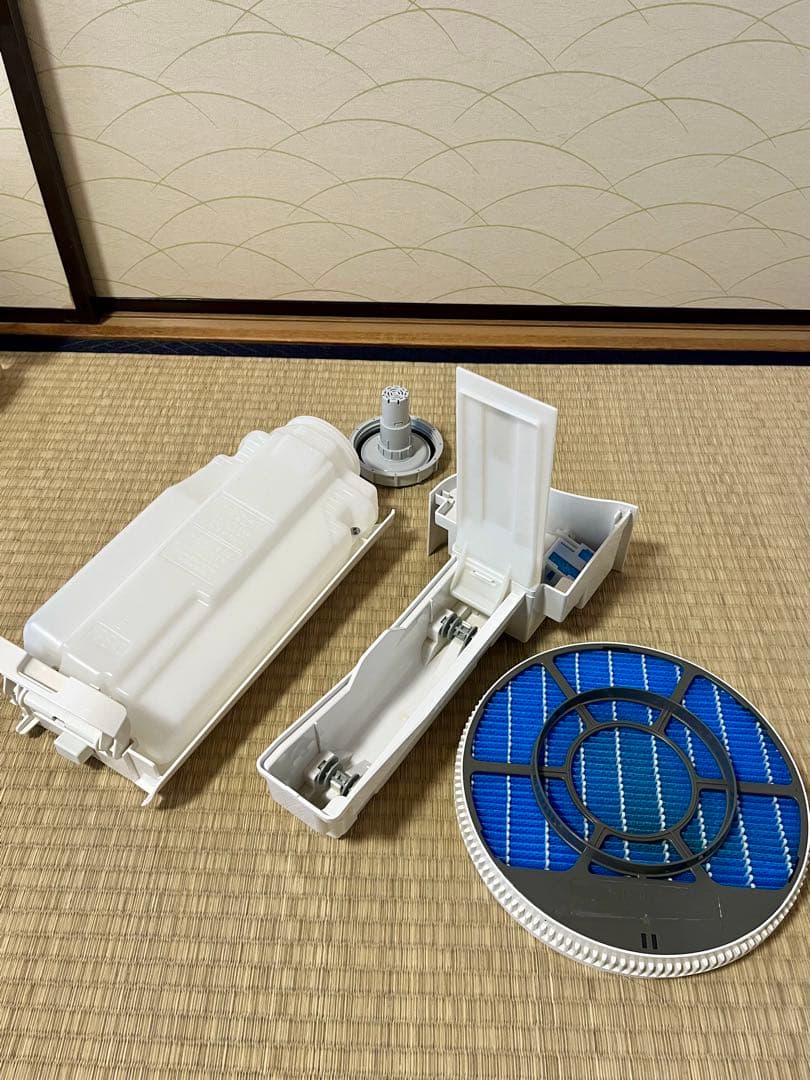 【美品】SHARP シャープ 加湿空気清浄 KC-H50-W 2020年製